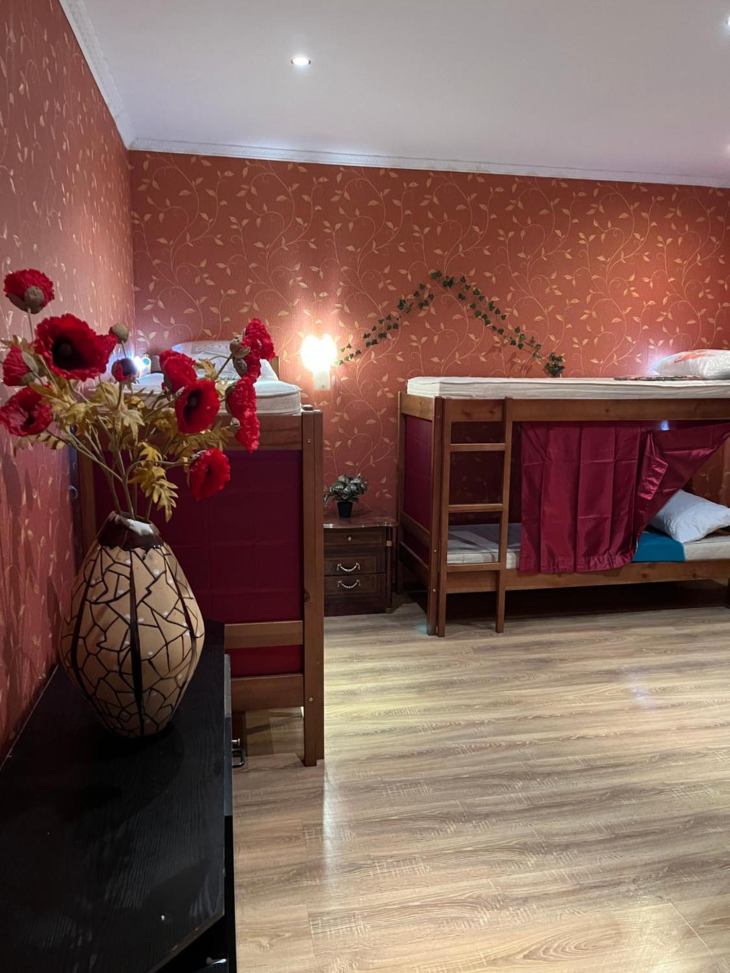 Ararat-Osokorki Hostel קייב מראה חיצוני תמונה